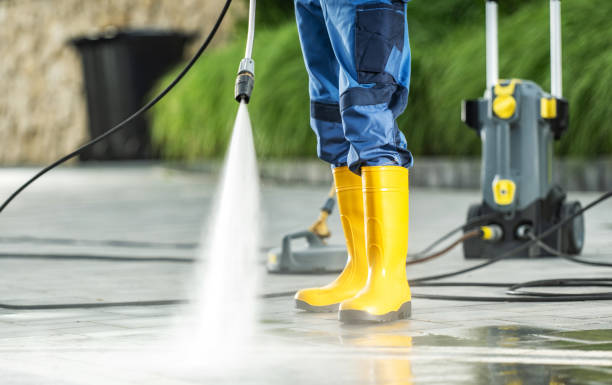 Why Choose Our Certified Pressure Washing Experts for Your Project Needs in Springfield, MI?