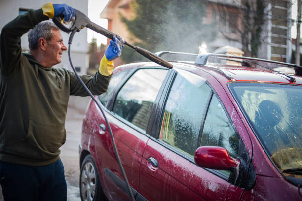 Deck Cleaning Services in Springfield, MI